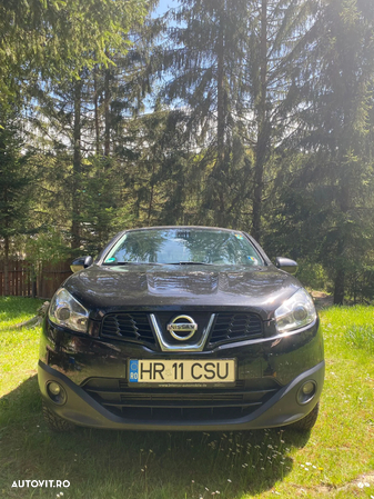 Nissan Qashqai - 2