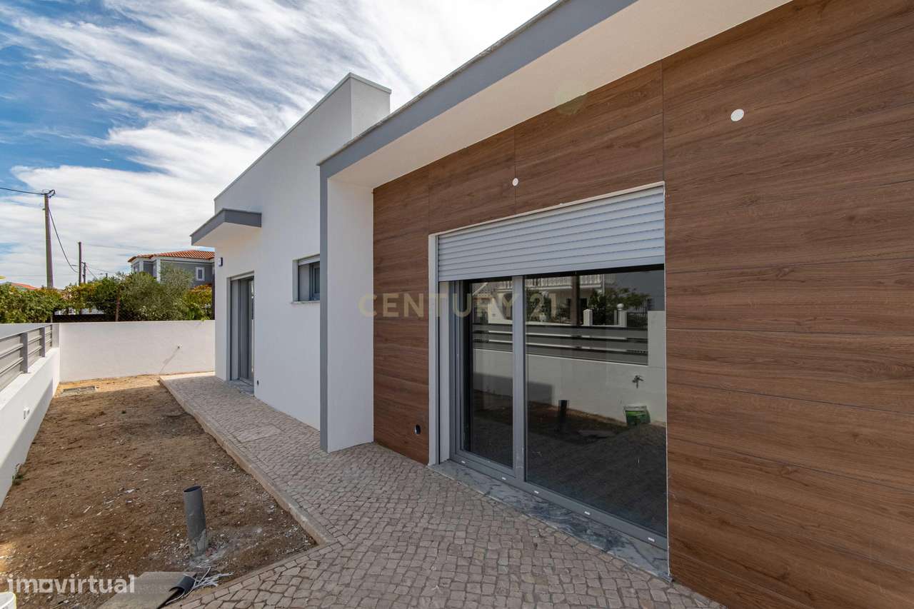 Moradia T4 térrea Azeitão - Grande imagem: 4/52