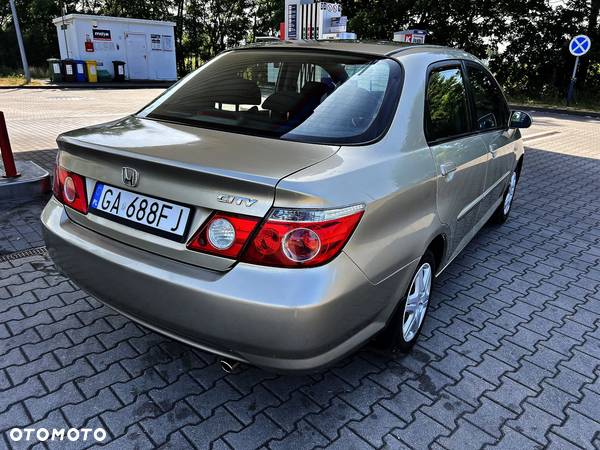 Honda City 1.4 S - 9