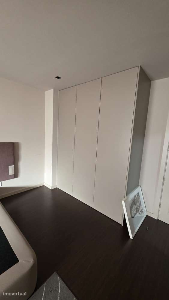 Apartamento T0 Mobilado - Grande imagem: 3/4