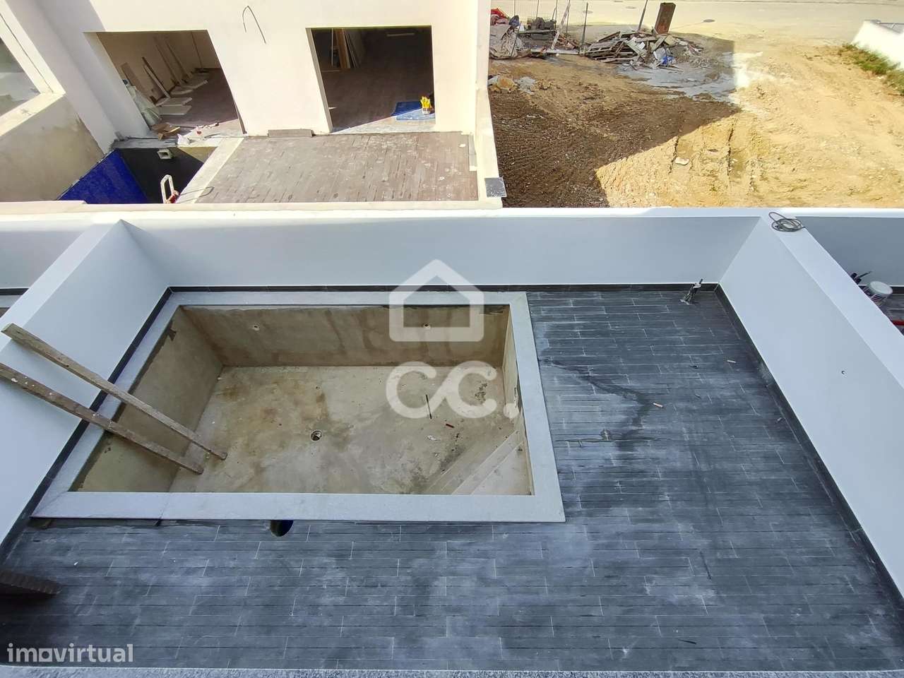 MORADIA EM BANDA T3+1 NOVA PARA VENDA EM ALCOCHETE - Grande imagem: 4/60