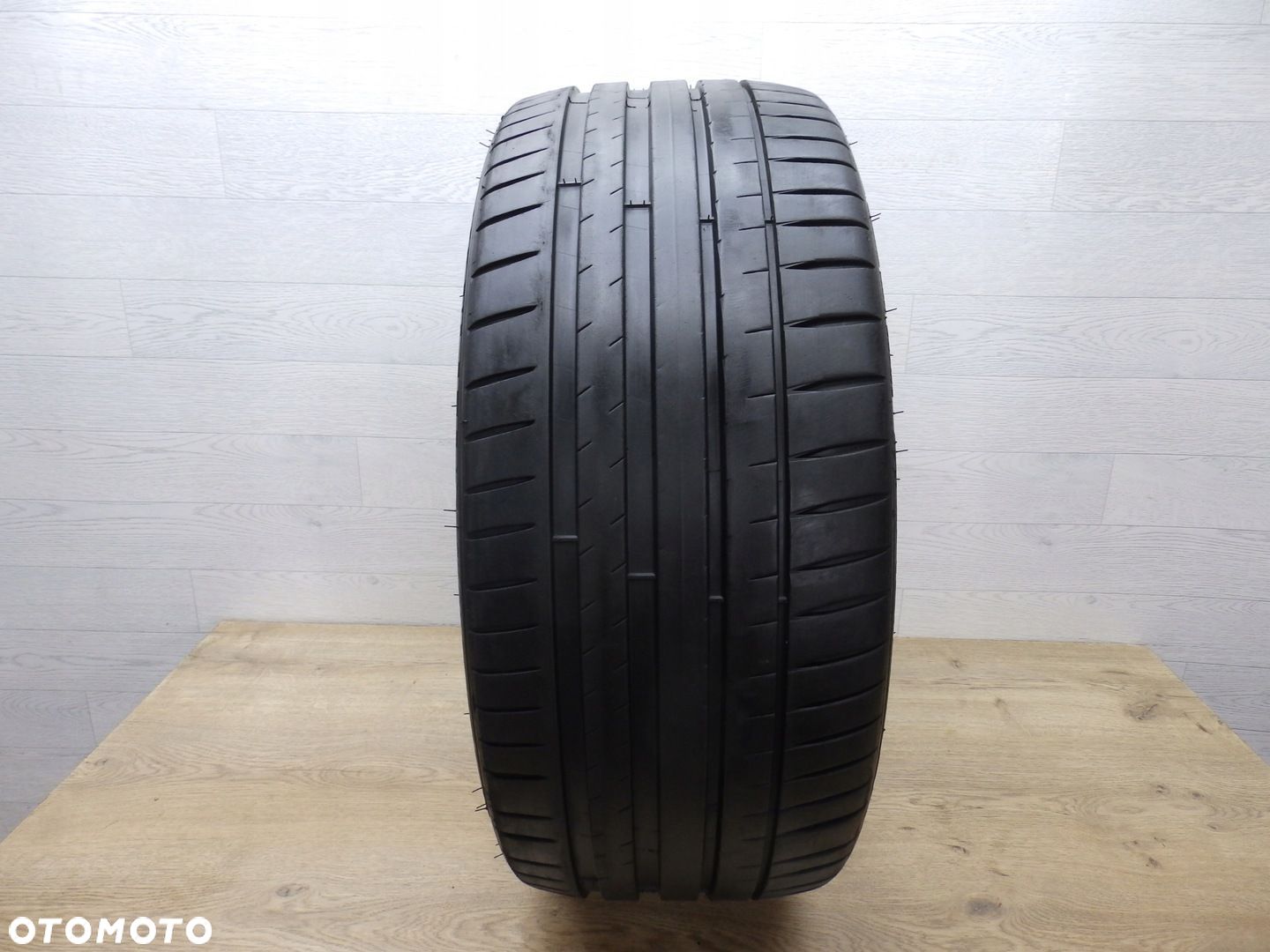 Opona letnia Michelin Pilot Sport 4 ZP 245/40/20 - 1