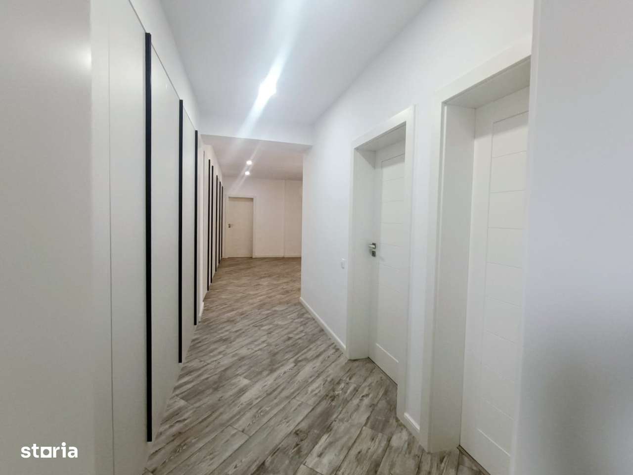 Apartament de 3 camere ultracentral  98 mp,  gata de utilizare-3