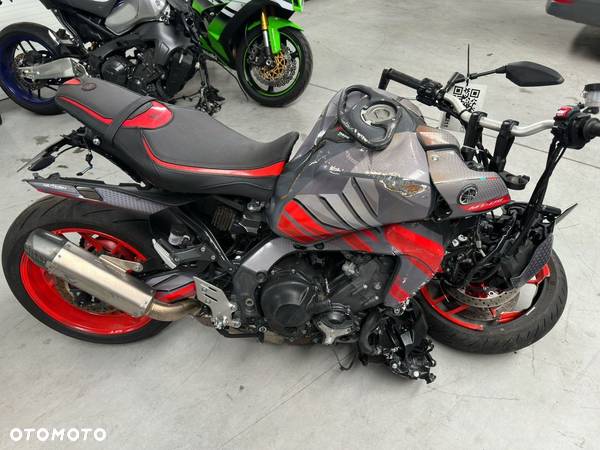 Yamaha MT - 5