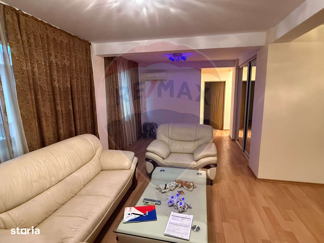 VANZARE Apartament cu 3 camere in zona Voluntari-14