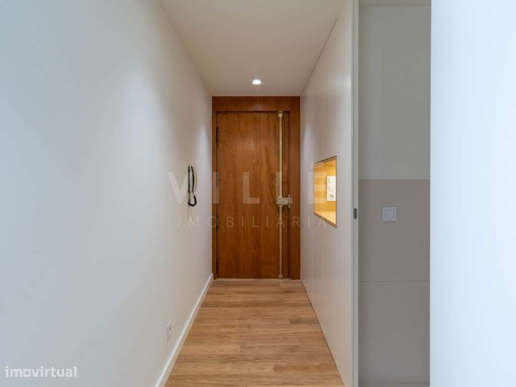 Apartamento T3 remodelado em 2025 | Vista mar parcial | 2 lugares d...-6