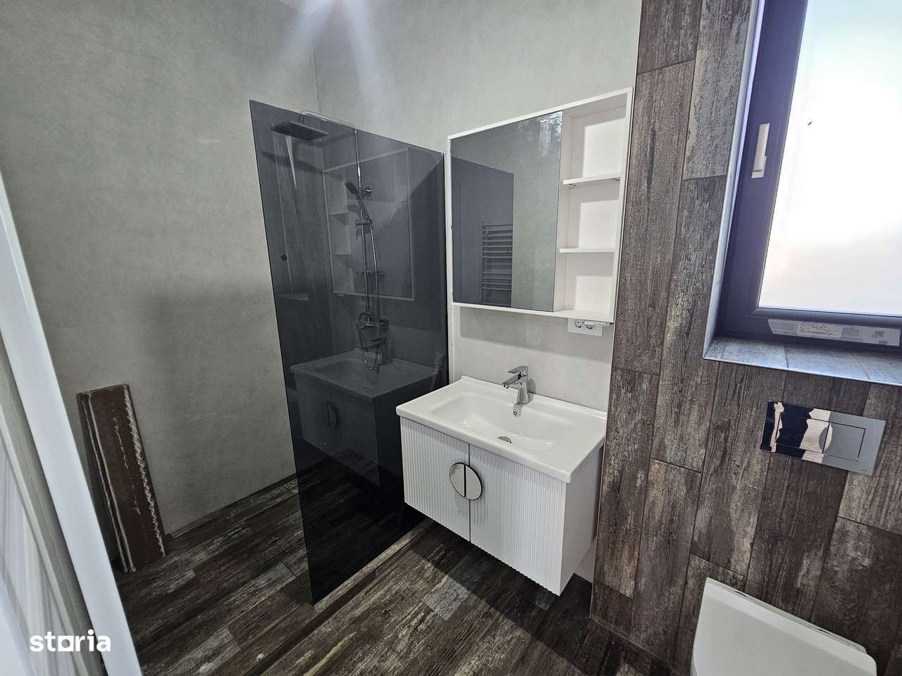 Vila 4 camere, vedere la lac, finisaje premium – 350 m² teren-3