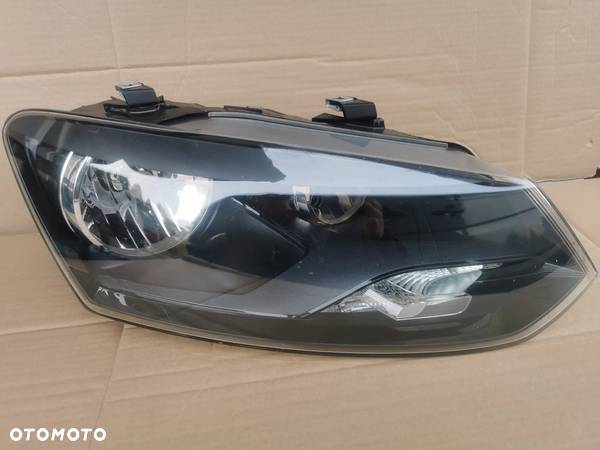 Lampa przód prawa Volkswagen VW Polo V 5 6R GT  6R1941008G - 1