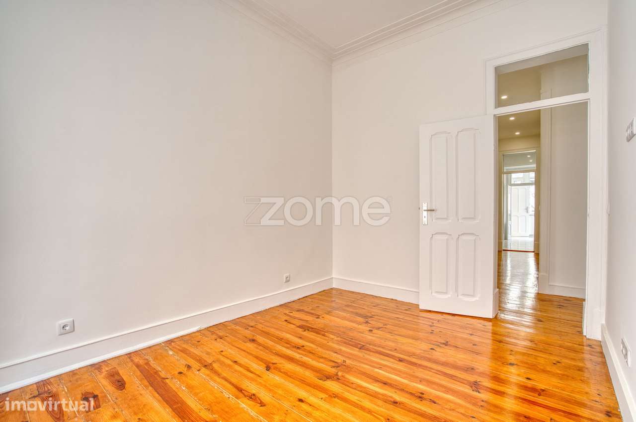 Apartamento T3 Remodelado |Penha de França-14