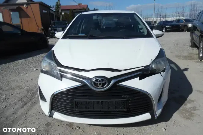 Toyota Yaris - 18