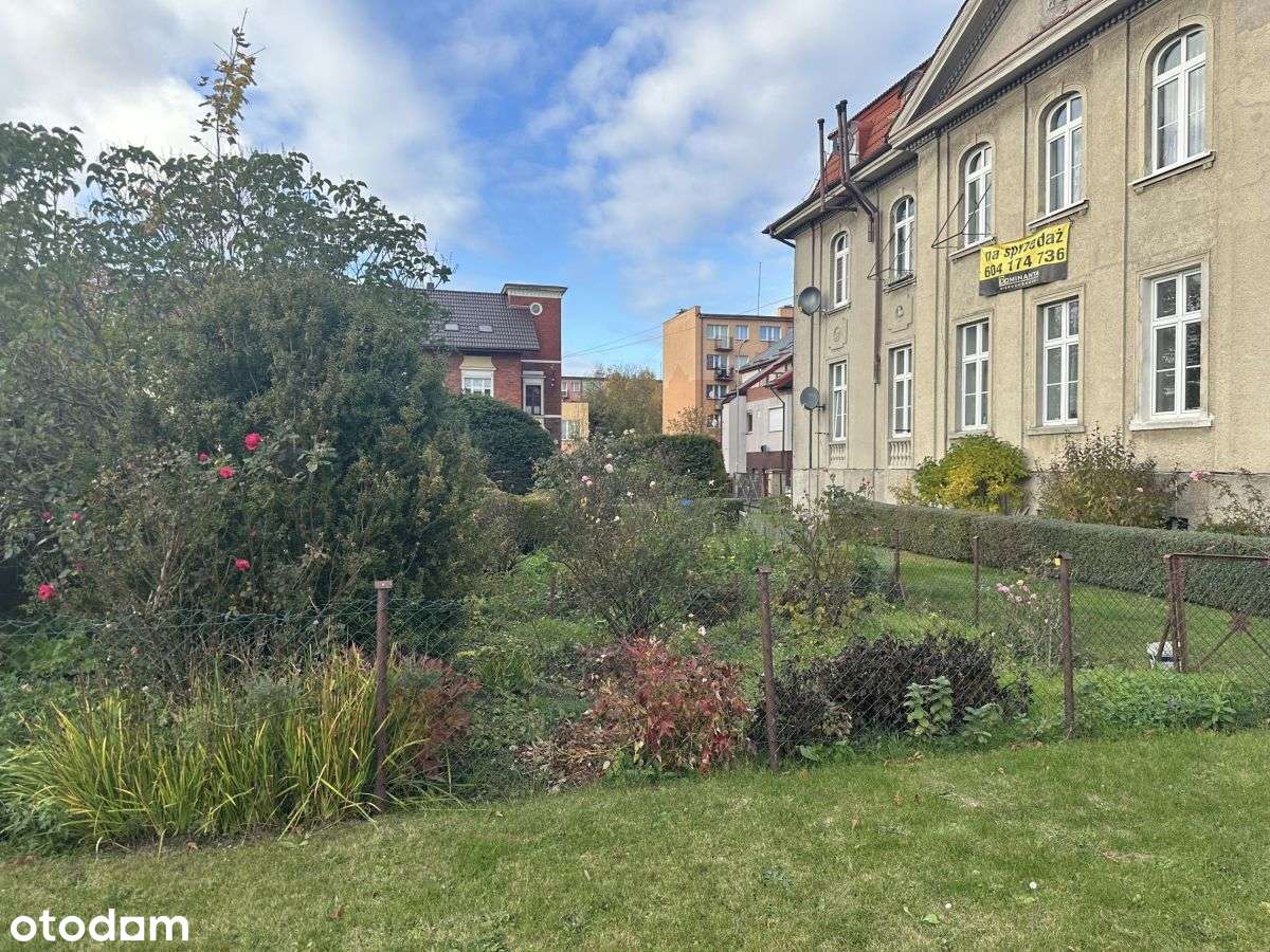 Darłowo (villa) - włsnościowe w centrum-1