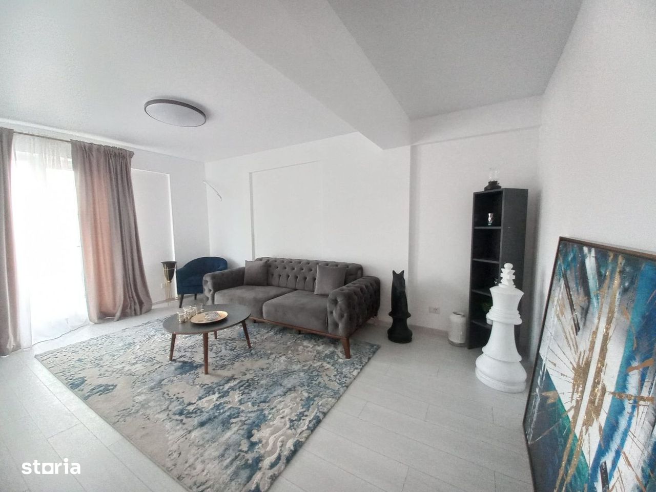 Apartament 2 camere balcon 7 Minute Metrou Aparatori