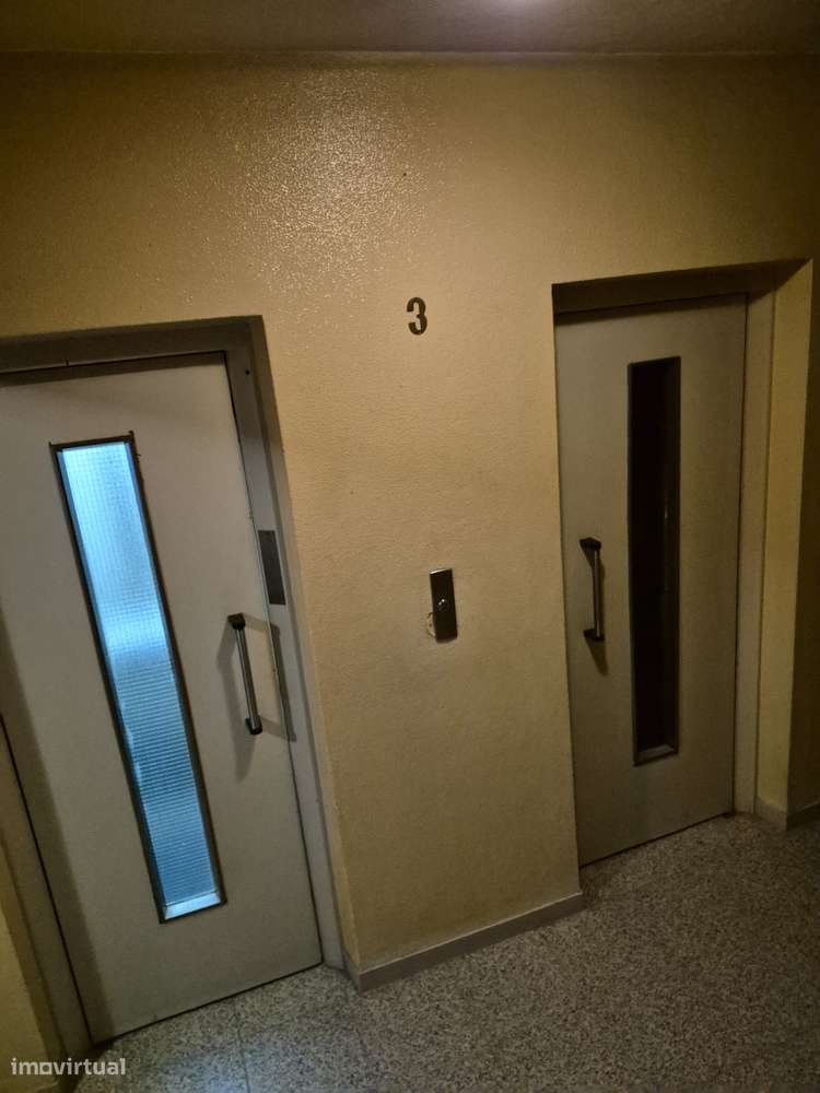 T1 Pronto a Habitar - Totalmente Renovado - Grande imagem: 2/13