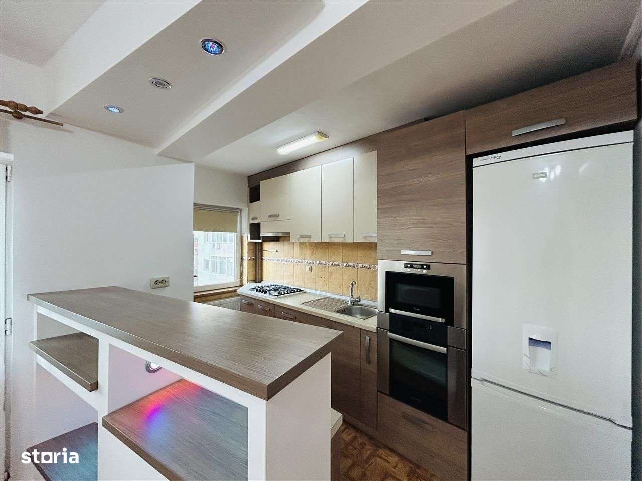 Apartament 4 camere, 2 balcoane și garaj – Zona Tilisca - Imagine principală: 5/12