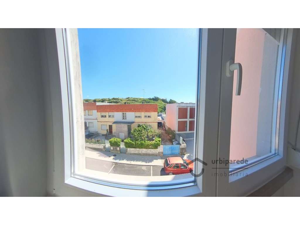 Apartamento T2 na Venteira- Amadora-6