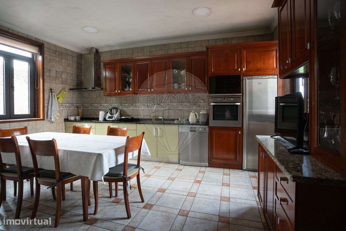 Moradia T7 para venda-5