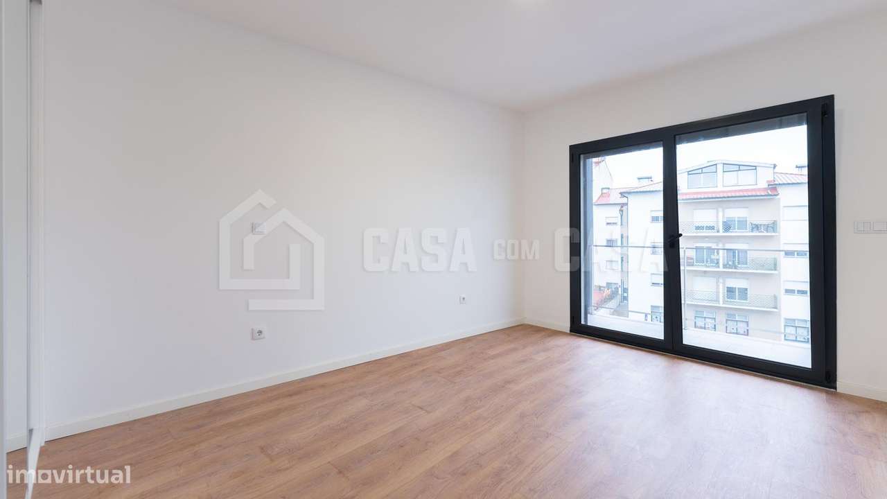 Apartamento T3 perto do Centro-4