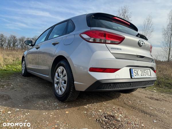 Hyundai I30 1.5 DPI Classic + - 34