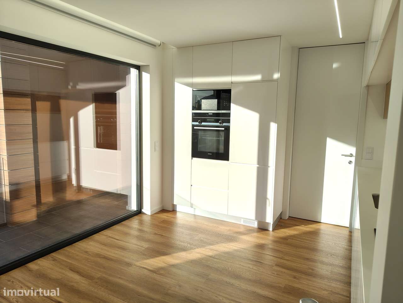 MORADIA de LUXO - PRONTA HABITAR - PRAIA SALGUEIROS - CANIDELO-5