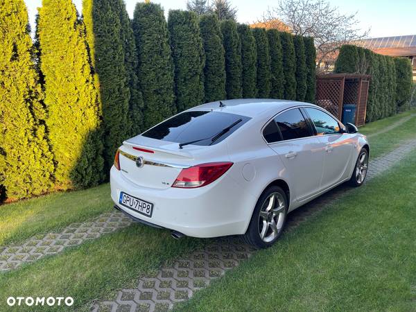 Opel Insignia 2.8 Turbo 4x4 Cosmo - 3