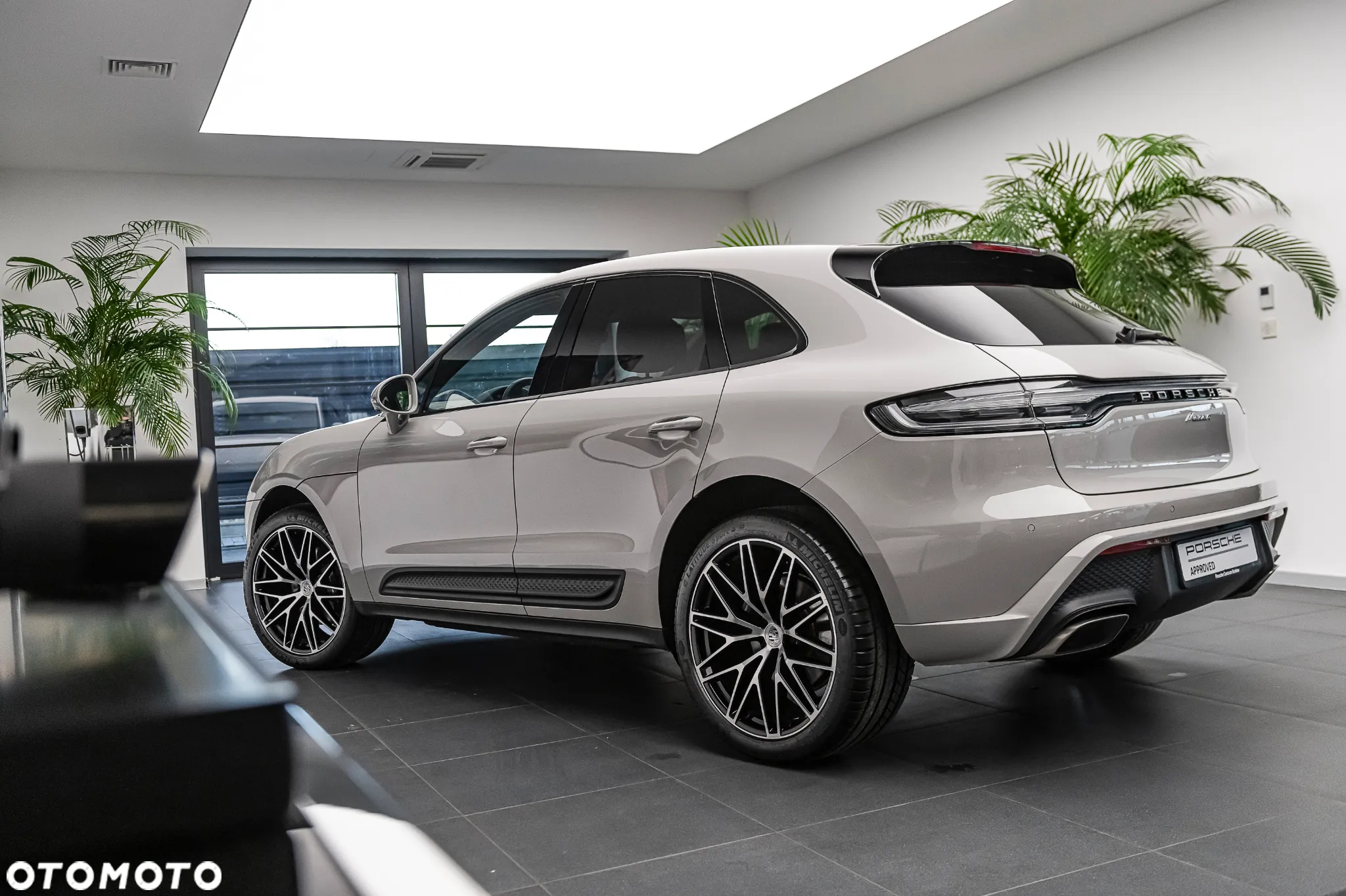 Porsche Macan Standard - 22