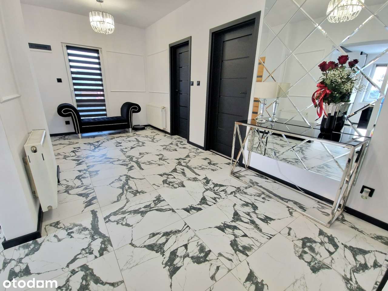 Wolnostojący, z potencjałem inwestycyjnym. 3 poziomy-osobne wejścia-7