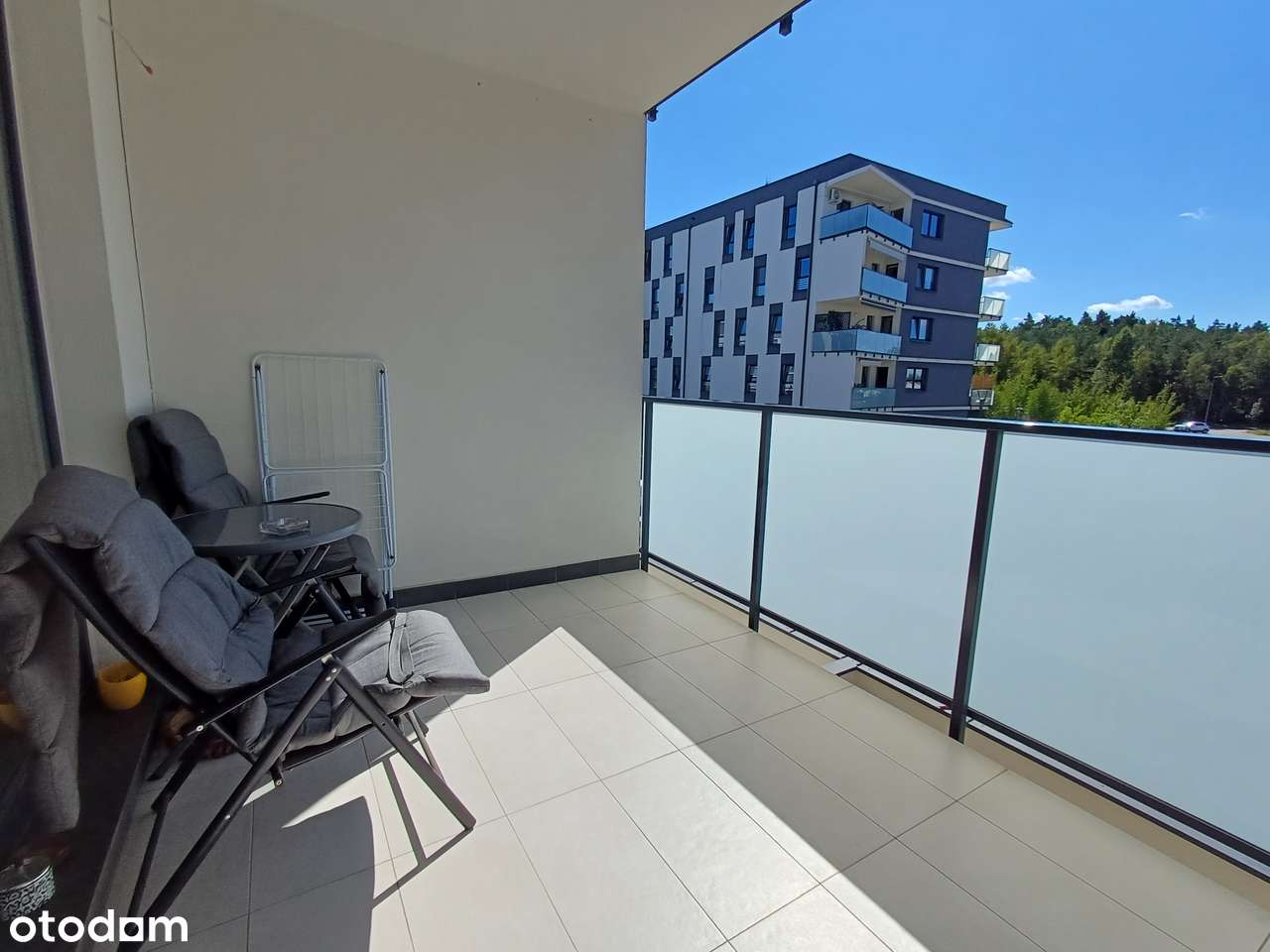 3 pokoje na KWIATOWEJ-8