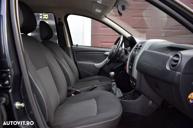 Dacia Duster 1.5 dCi 4x2 Ambiance - 11