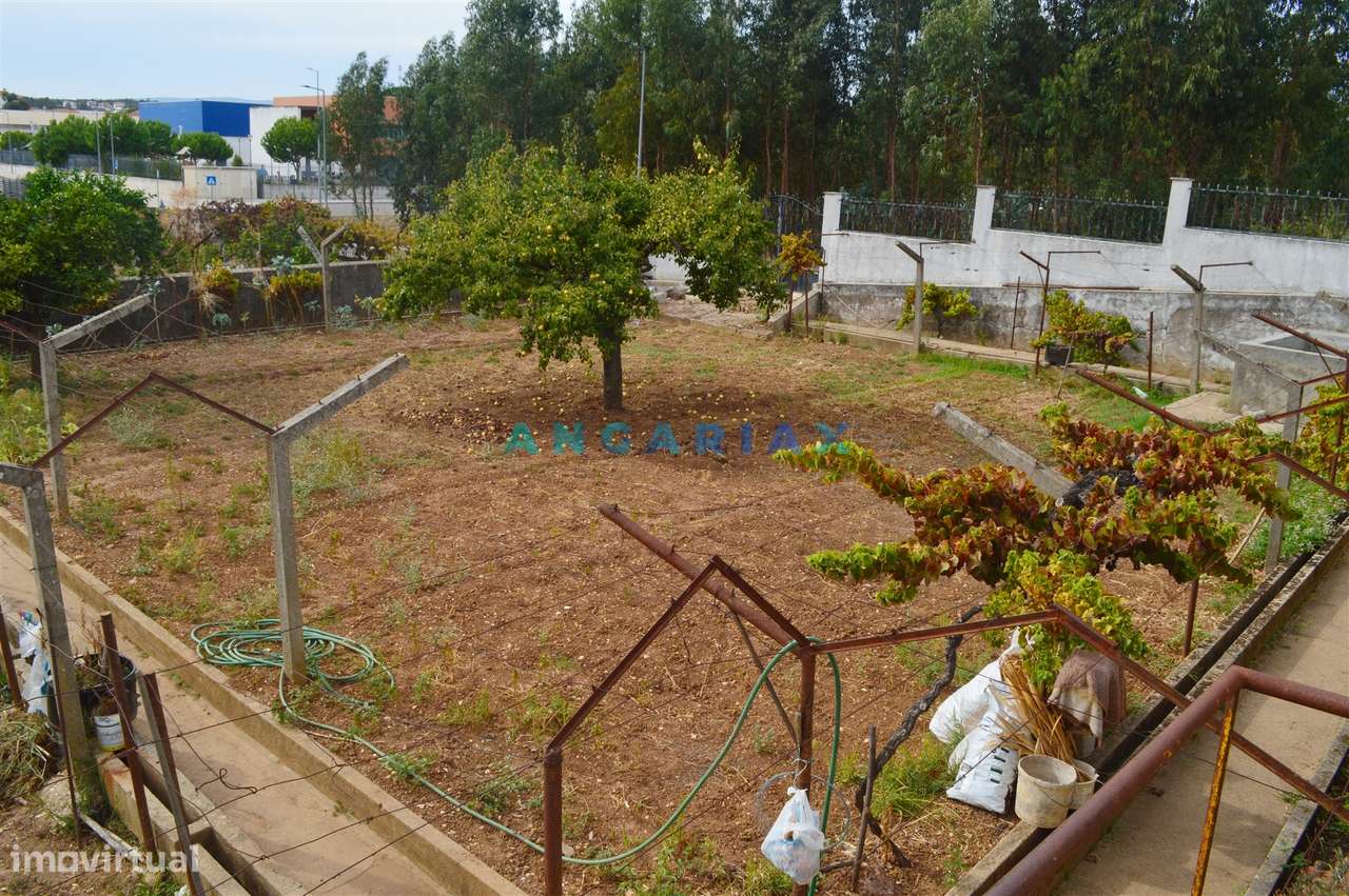 ANG901 - Terreno Urbano para Venda no Entroncamento - Grande imagem: 5/11