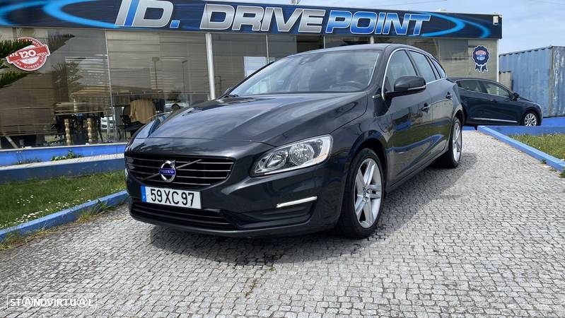 Volvo V60 2.4 D6 Summum AWD Phev - 3