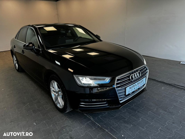 Audi A4 2.0 TDI S tronic Sport - 35