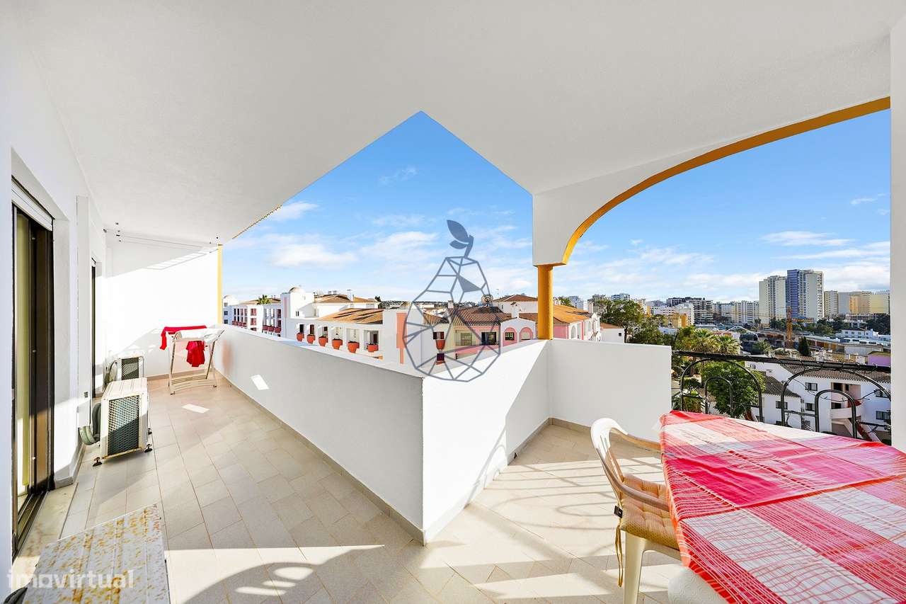 Apartamento T2 virado a Sul , com Garagem na Vila Rosa - Portimão-16
