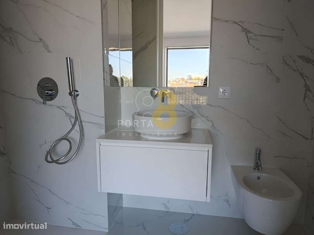 Apartamento T3, em edifício novo junto ao parque da cidade e a pouc...-14