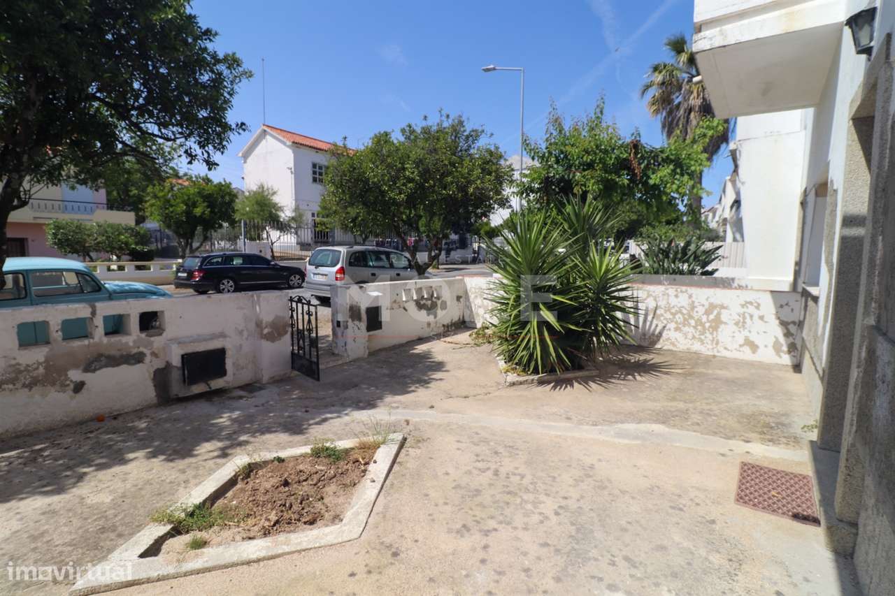 Moradia T3 com quintal - Évora - Senhora da Saúde-17