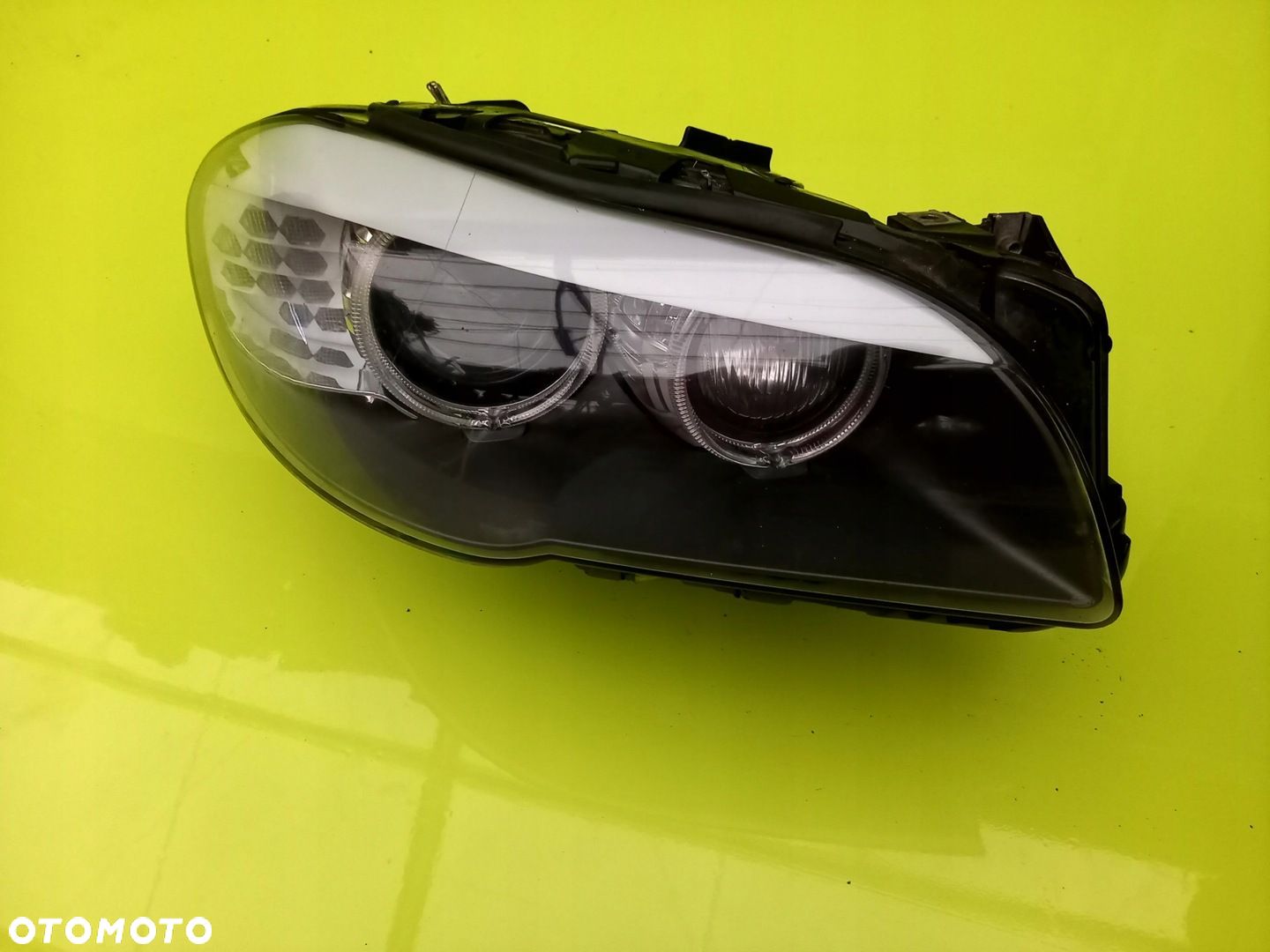 LAMPA PRAWA XENON DYNAMIC SKRĘTNY BMW 5 F10 11R - 1