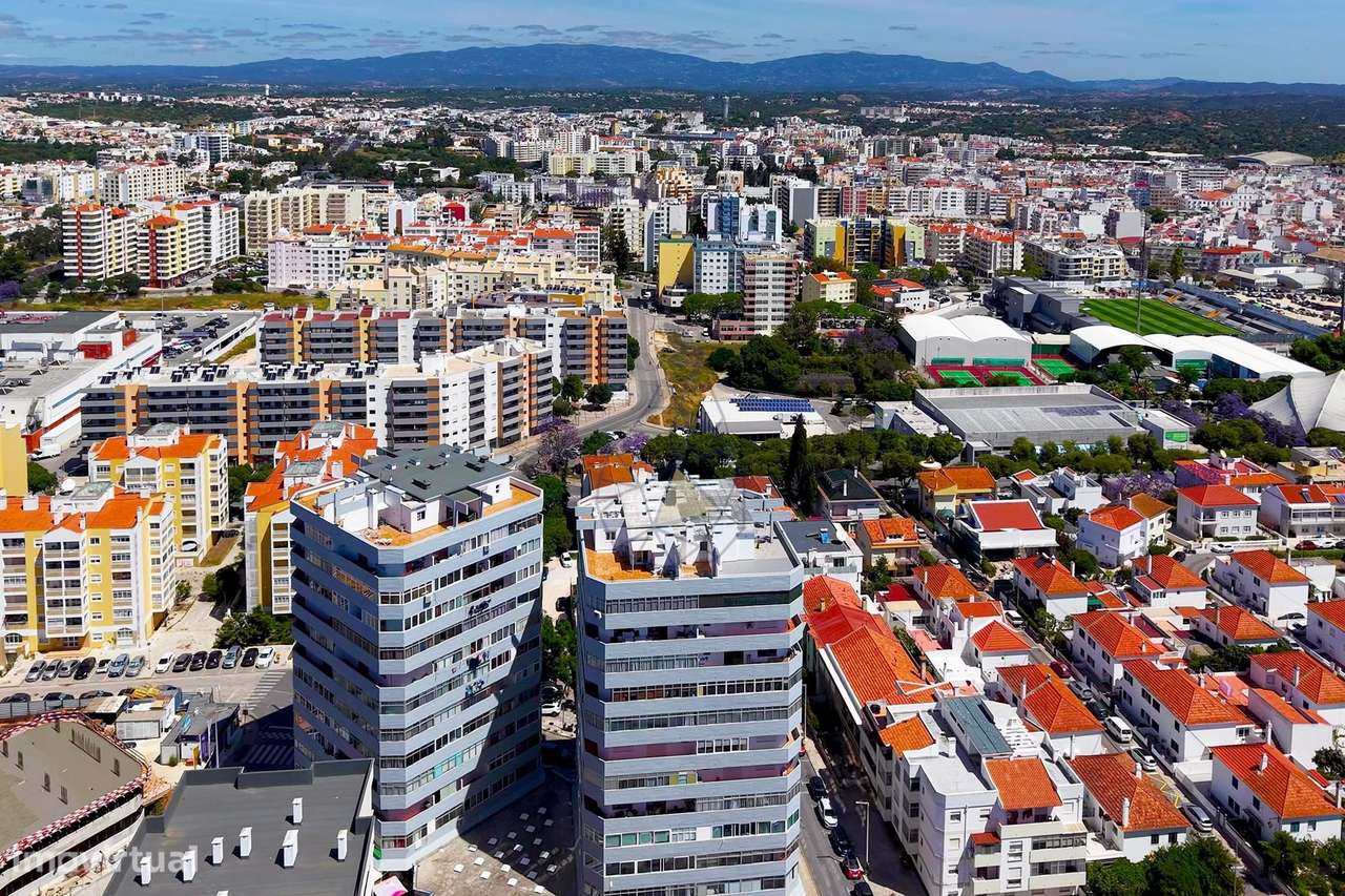 Apartamento Renovado T1 no Centro de Portimão-34