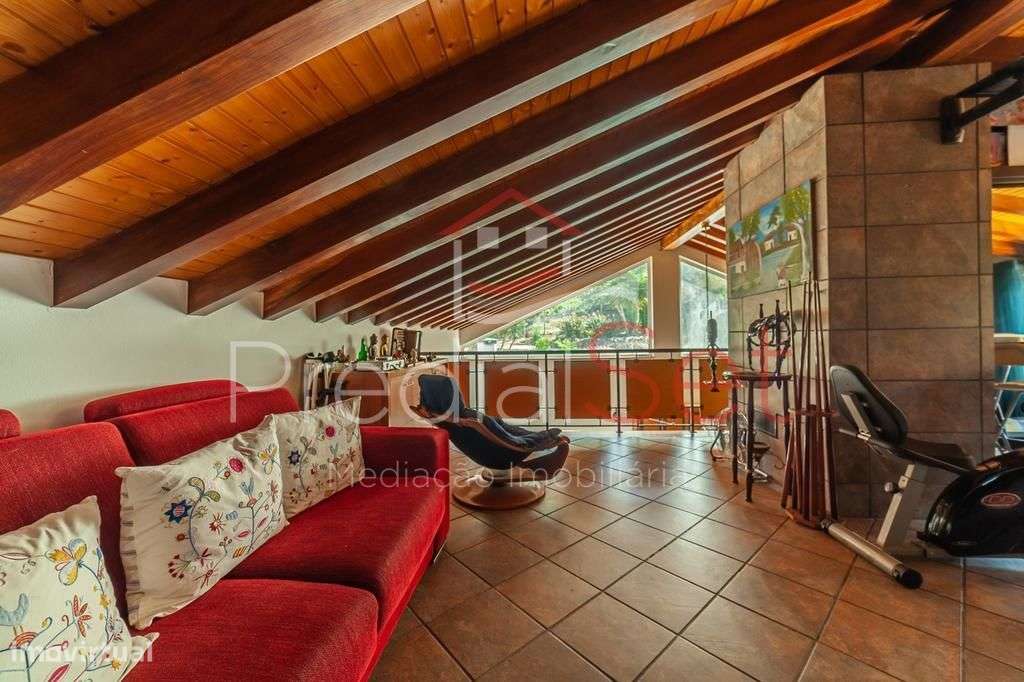 Quinta com Moradia de 6 assoalhadas com piscina - Loures-Lisboa-16