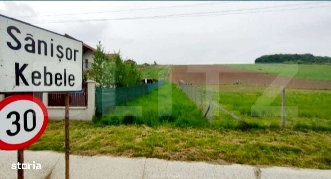 Teren de vanzare la intrarea in Sanisor - Imagine principală: 2/2