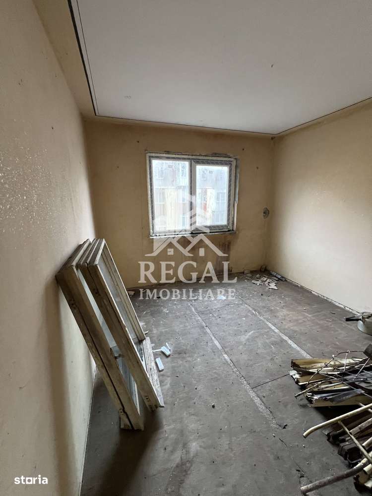 Apartament 2 camere, Micro 5/2 – etaj 2 - 38 mp - accept schimb - Imagine principală: 2/5