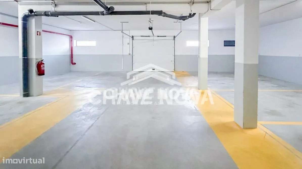 Apartamento T1+1 em Pedroso-11