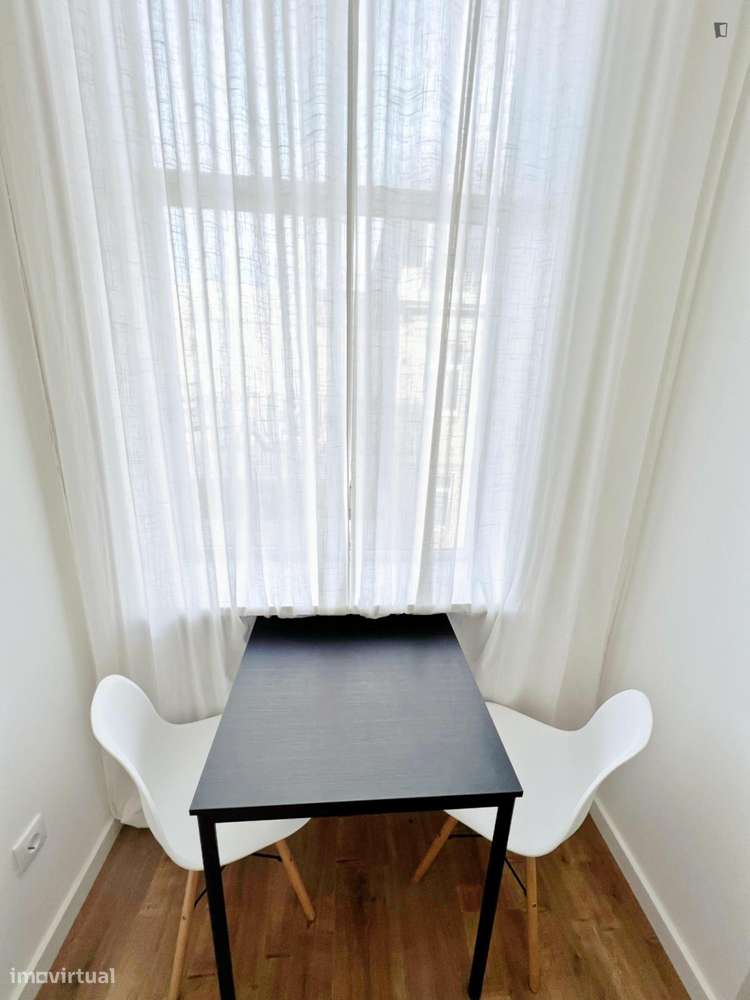 Estúdio - localizado em Paranhos Porto - Grande imagem: 4/9