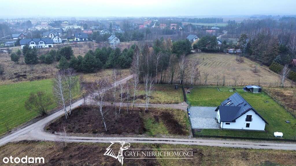 - Kształtna działka - atrakcyjna okolica --9