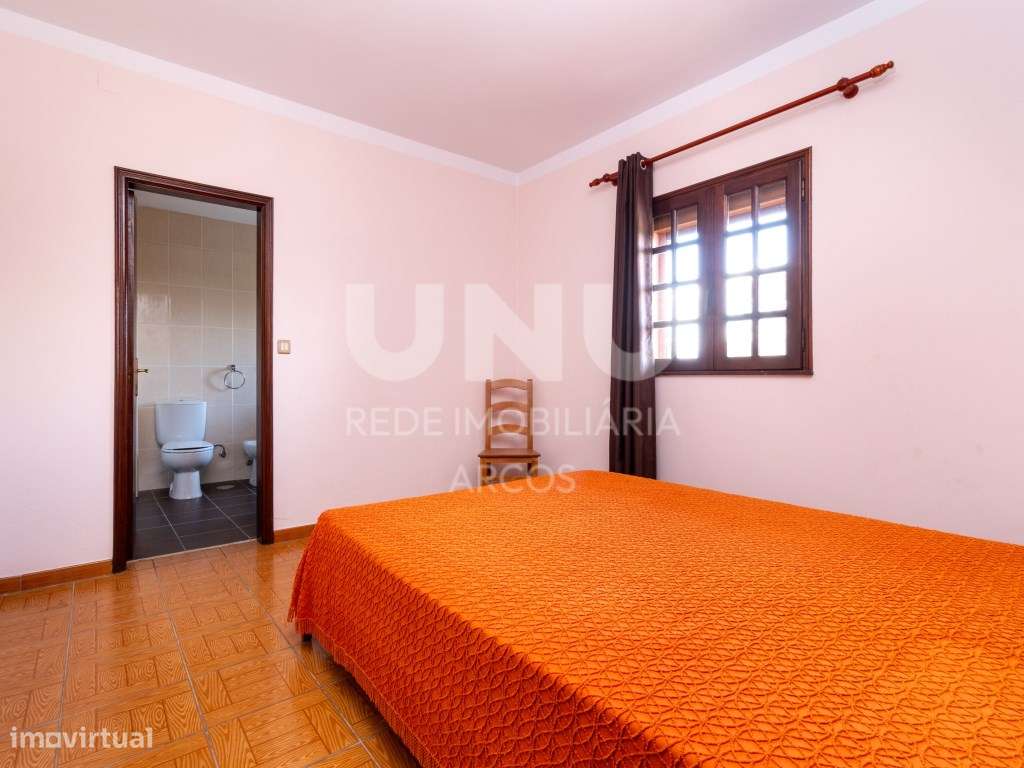 Moradia Bi-Familiar-22