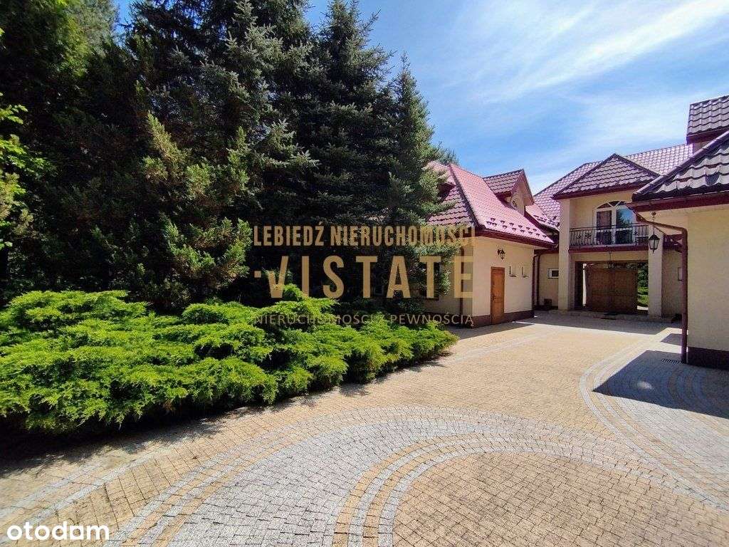 Wiązowna rezydencja na sprzedaż-6