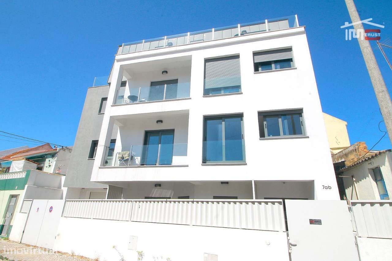 Apartamento T2 Moderno com Open Space e Arrecadação  Margem Sul de ... - Grande imagem: 2/29