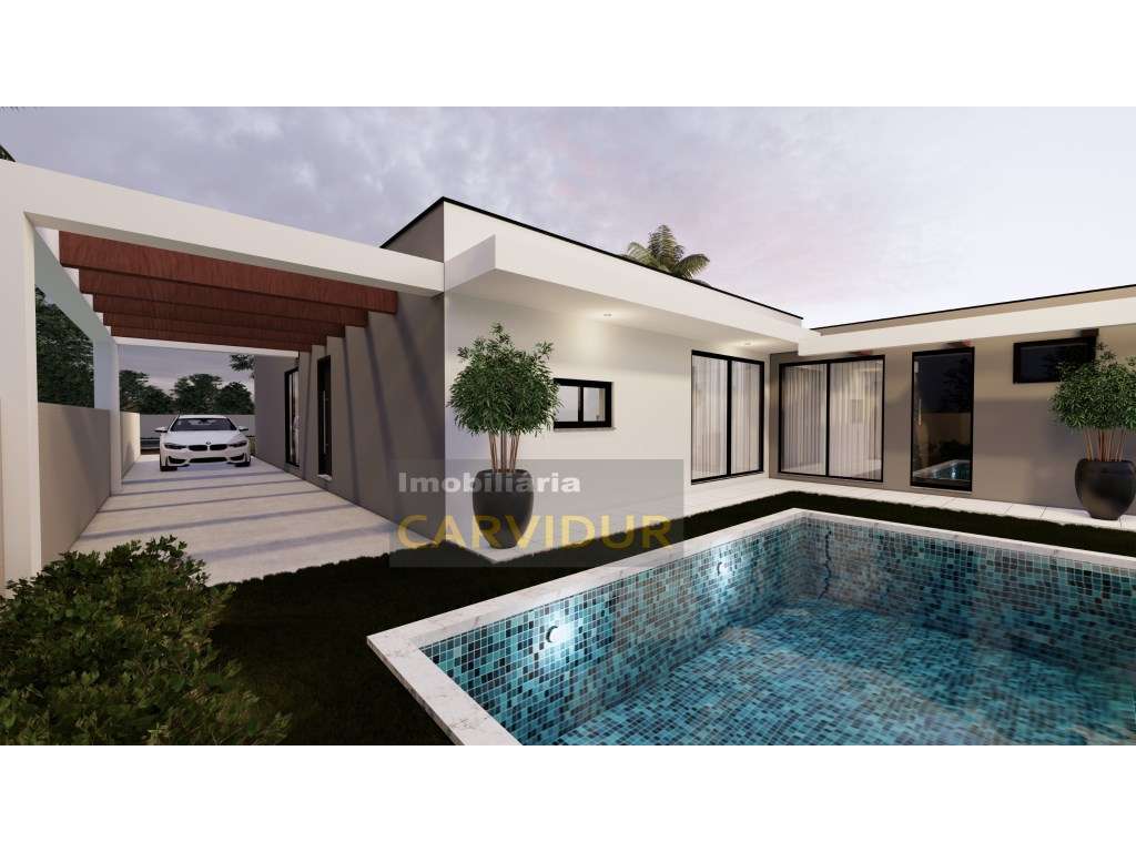 Moradia isolada térrea com piscina - Grande imagem: 2/28