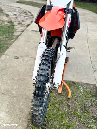 KTM SXF - 3