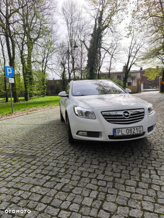 Opel Insignia 2.0 Turbo Sports Tourer 4x4 Design Edition - 5