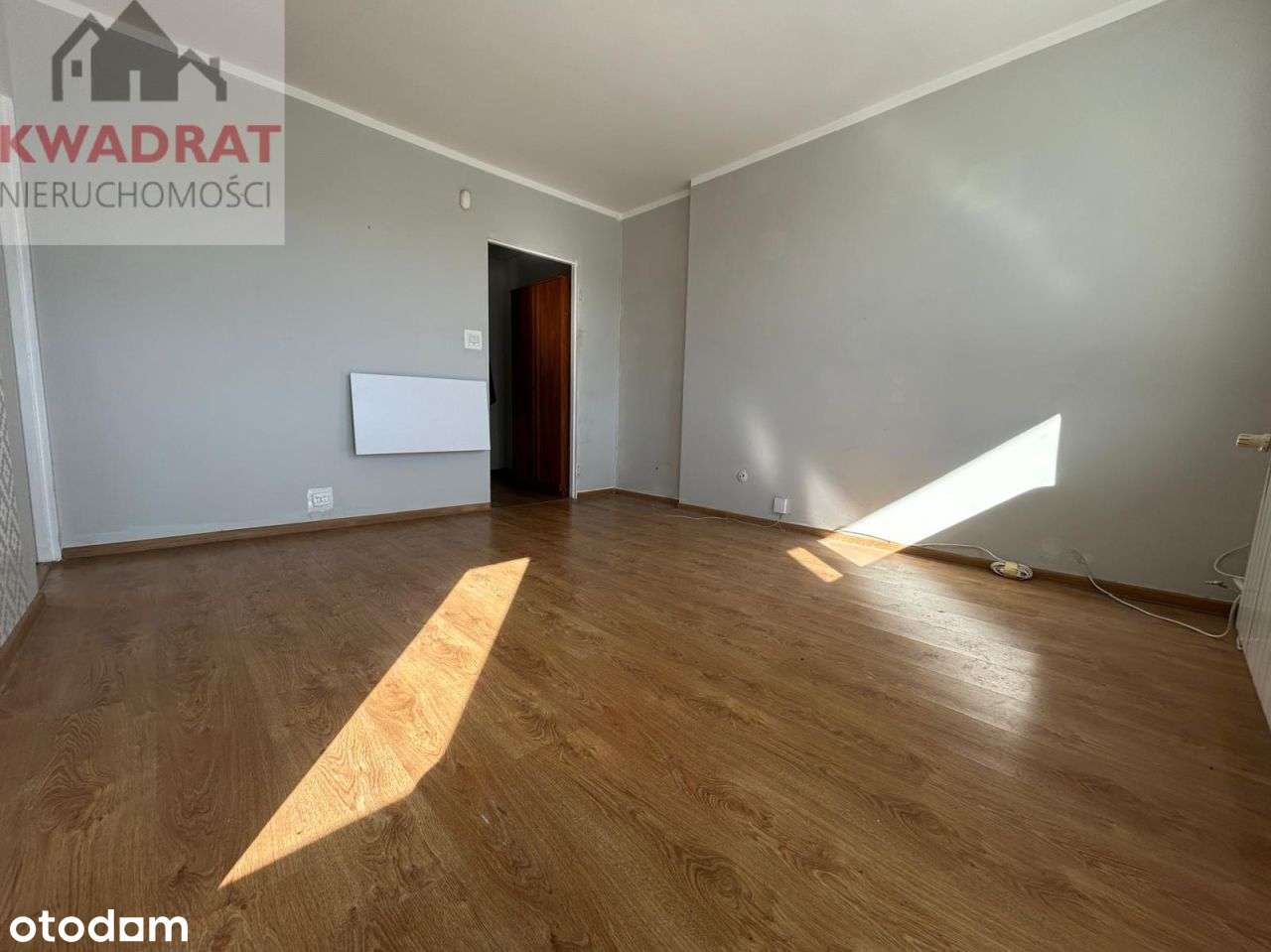 2 pokojowe mieszkanie z balkonem na osiedlu-3