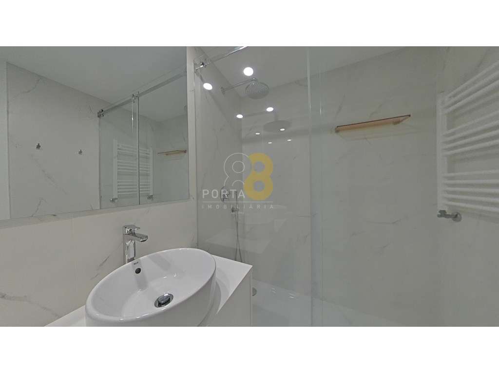 Apartamento T4 Mobilado Virado ao parque da cidade - Matosinhos Sul-25
